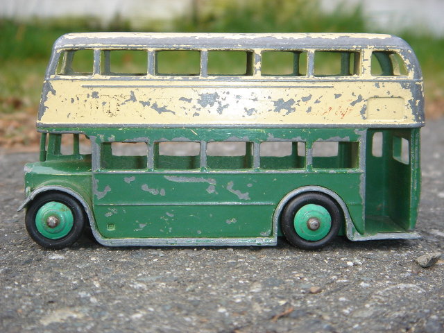 Collectibles TOYS ~ REDUCED~ Vintage DINKY TOY Double Decker BUS. Excellent Rubber Tires. Well played with. #290 made in england Meccano ltd