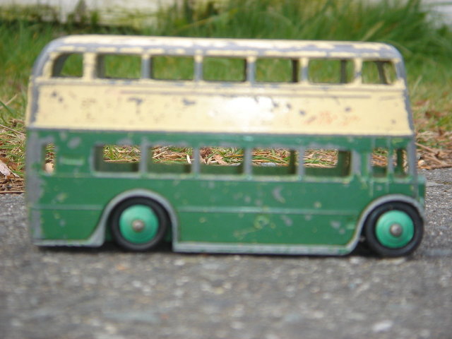 Collectibles TOYS ~ REDUCED~ Vintage DINKY TOY Double Decker BUS. Excellent Rubber Tires. Well played with. #290 made in england Meccano ltd