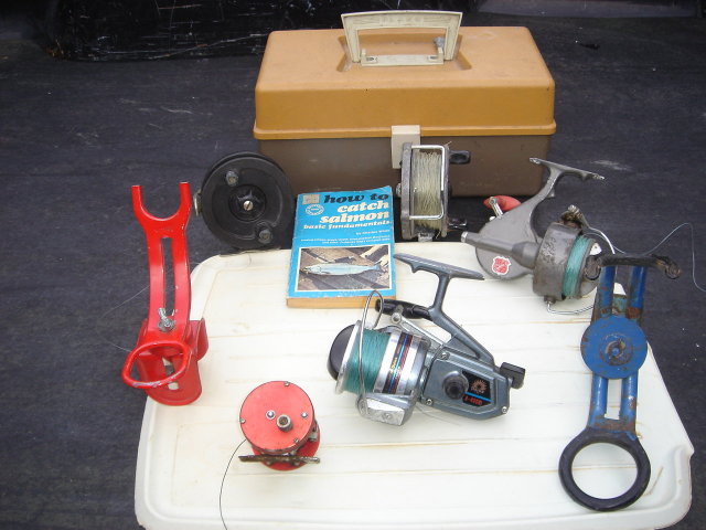 Collectible Sports FISHING Memorabilia 9 PCS Salmon Reels, Fly Fishing, DIAWA A - 400RL Cadillac 111 TWO ROD HOLDERS,~ Rare Early Copy ~ HOW TO CATCH SALMON by Charles White ~ the Whole Lot ~ LOW PRICE
