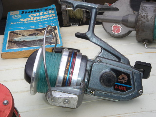 Collectible Sports FISHING Memorabilia 9 PCS Salmon Reels, Fly Fishing, DIAWA A - 400RL Cadillac 111 TWO ROD HOLDERS,~ Rare Early Copy ~ HOW TO CATCH SALMON by Charles White ~ the Whole Lot ~ LOW PRICE