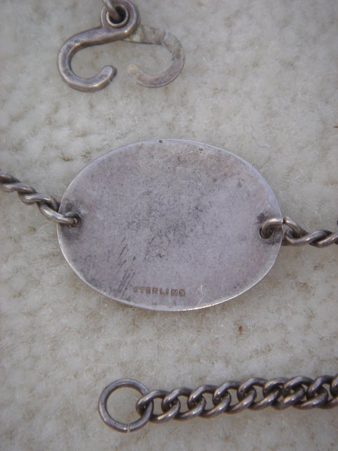 Sports Memorabilia STERLING SILVER BRACELET Circa 1941 GIRLS VOLLEYBALL in Excellent Condition