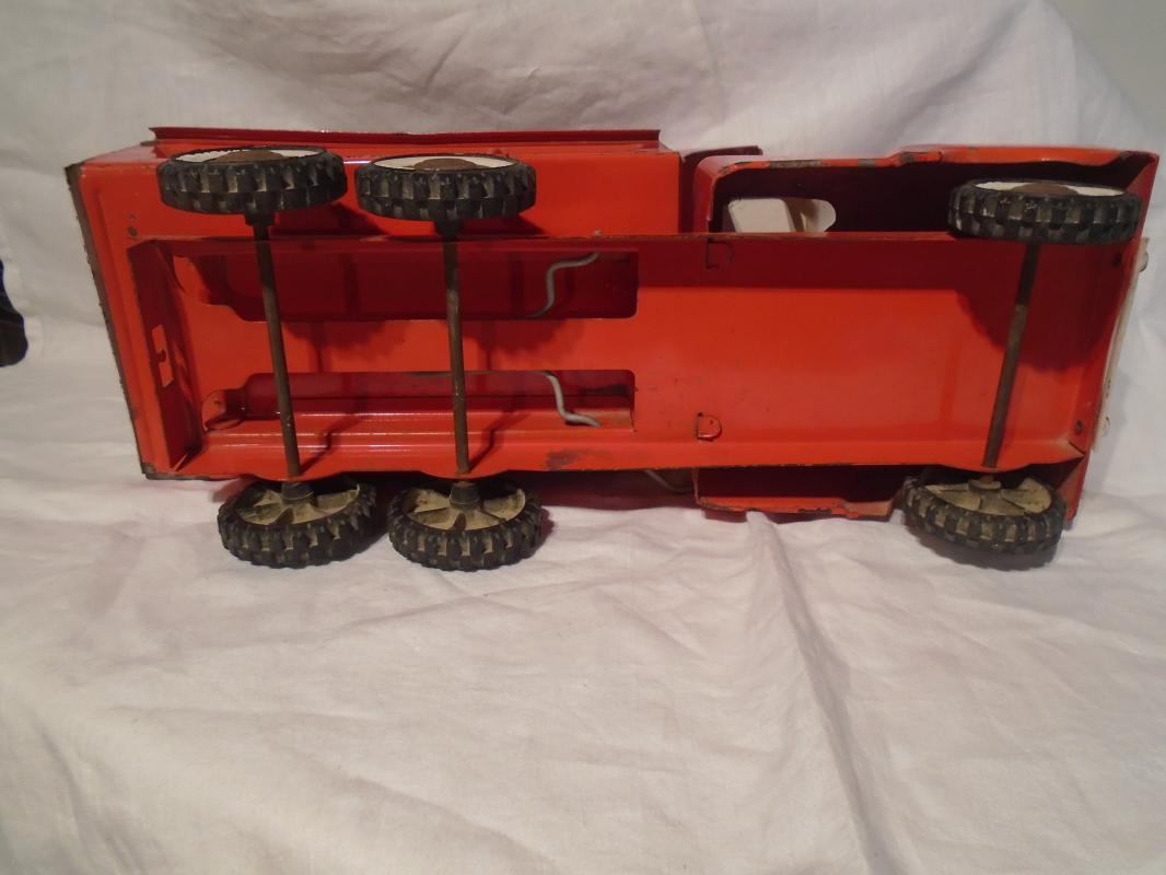 Budd L Lil Beaver Pressed Steel Dump Truck LOW LOW LOW PRICE