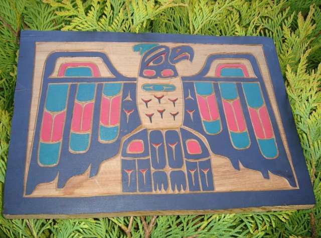 ORIGINAL ART Genuine Native American Indian CARVING in Cedarwood.~ THUNDERBIRD ~ Signed by Artists Bill + April Martin Neabay, Washington USA