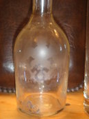 Vintage 39 pcs LABORATORY CHEMISTRY Apothacary Bottle,Separatory Funnel and More ~ Acid Etched EAGLE on 1 Pcs~.PLUS More Acid Etched Design on 5 pcs
