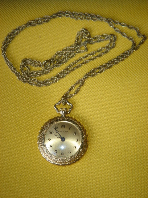 LADIES PENDANT Gold Style DUMAI MECHANICAL WIND-UP Watch with Antique Famous Masters Scene on the Back ~ Swiss Made. ~ EXCELLENT WORKING ORDER Size 1.25 Inches Wide