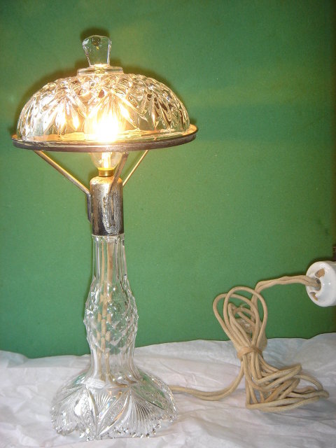 Crystal Lamp American Brilliant CIRCA 1900 The Hand Cut Crystal Base in EXCELLENT Condition RARE FIND!!!