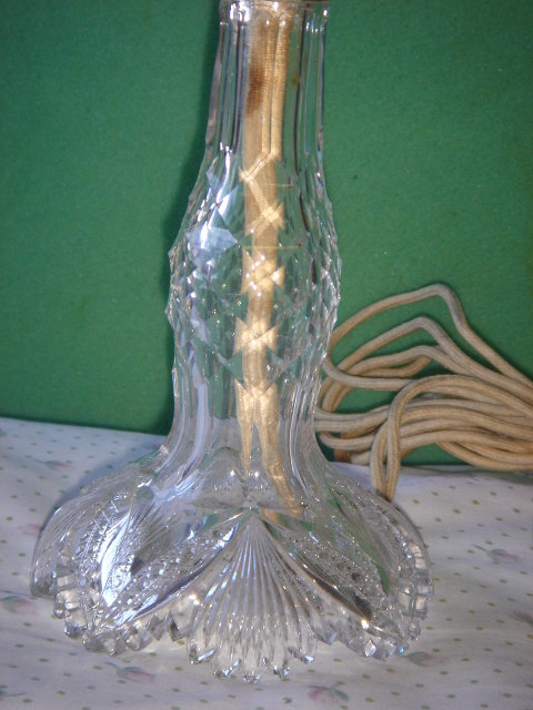 Crystal Lamp American Brilliant CIRCA 1900 The Hand Cut Crystal Base in EXCELLENT Condition RARE FIND!!!