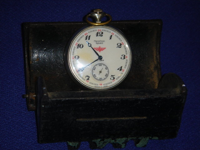 Collectible RR ~ Railroad LOT ~ Beautiful RAILROAD POCKET WATCH ~ 18 Jewels TESTED + Running ~ PLUS Cast Iron Watch Clock KEY BOX ~ MAKES Good Birthday / Retirement GIFT