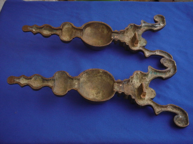 SOLID BRONZE ___Antique FIREPLACE ANDIRONS With LIONS HEAD Design _ SOLID BRONZE_ Beautiful