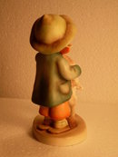 Vintage HUMMEL Figurine