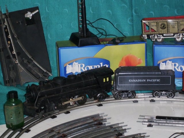Louis Marx U.S.A. Toy Railroad Train Set Stamped CPR Canadian Pacific Railway Marx Electric Transformer with RED RESET Button LARGE LOT over 43pcs