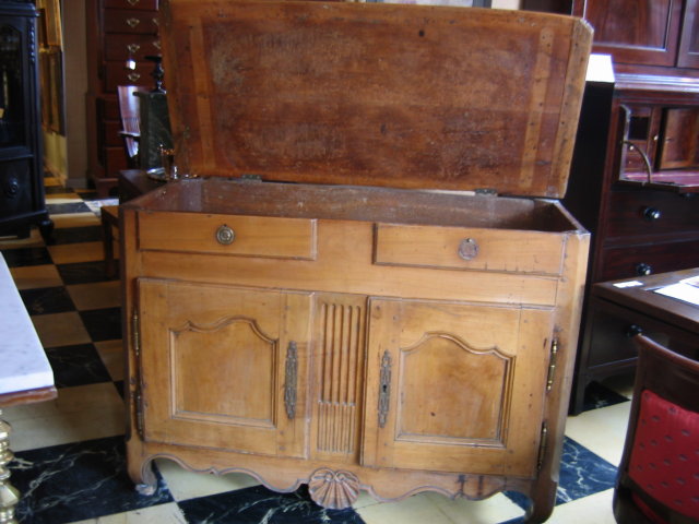 18th c French walnut commode