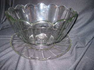 Heisey Punch Bowl and platter