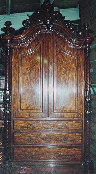 Monumental English Rosewood Linen Press, Please visit our website, www.castlehouseantiques.com