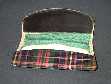Comb & Holder