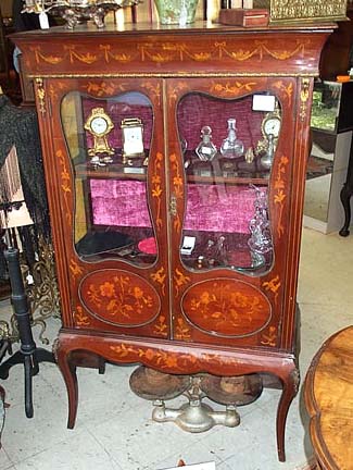 Display Cabinet