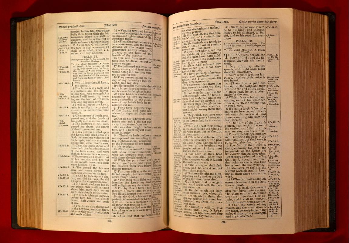 KJV HOLY BIBLE, c.1895, BLACK LEATHER, GILDED