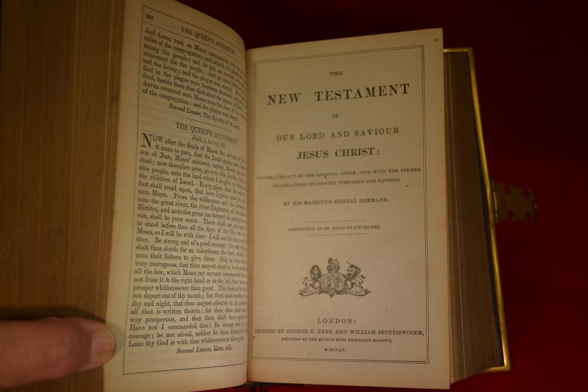 Church Services/Book of Common Prayer, 1856 New Testament, Leather, Clasp
