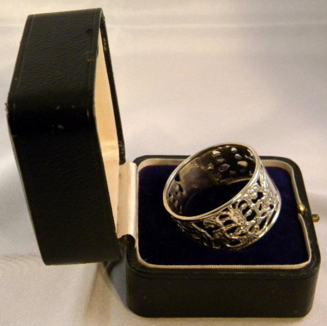 Intricate Silver Victorian Era Napkin Ring In Original Box