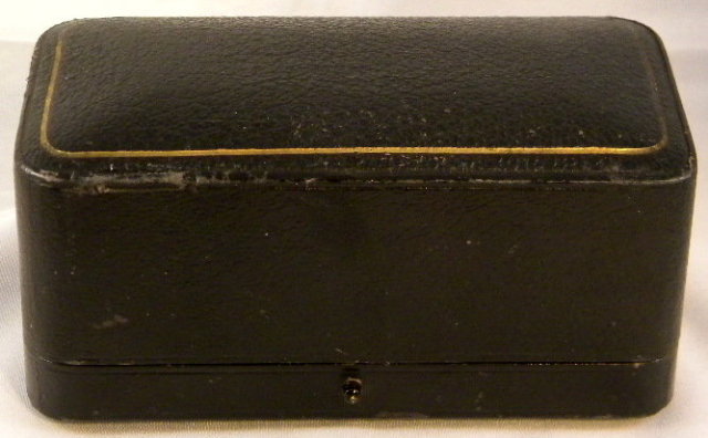 Boxed Set Pair Silver Napkin Rings 1909
