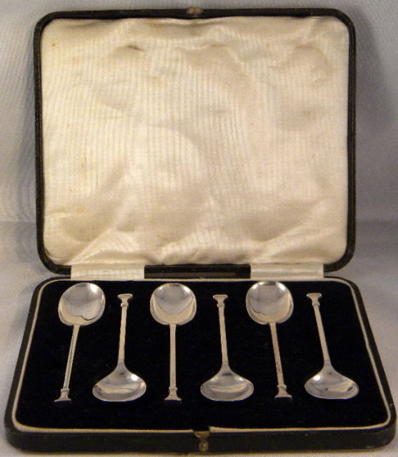 Boxed Set 6 Art Deco Sterling Silver Coffee Spoons