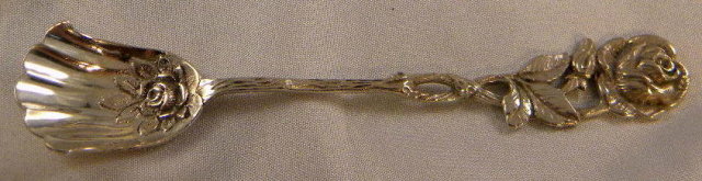 Sterling Silver Butter Knife & Sugar Spoon Boxed - Roses