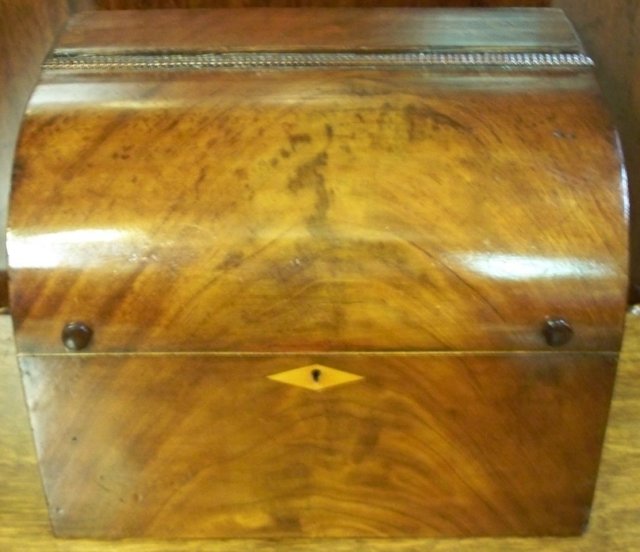 English Regency Decanter Set In Mahogany Dome Top Box, 1820