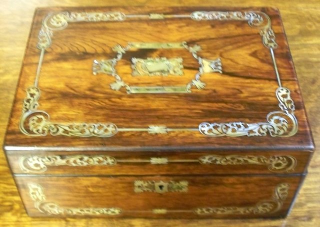 Rosewood Victorian Vanity Box, Exquisite Inlays of Abalone & MOP