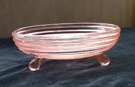 Anchor Hocking Manhattan Pink Triple Footed Open Candy Dish