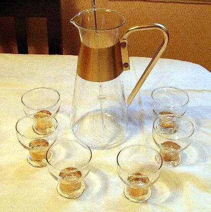 Eight Piece Bar Set Pitcher Six Cups and Stick