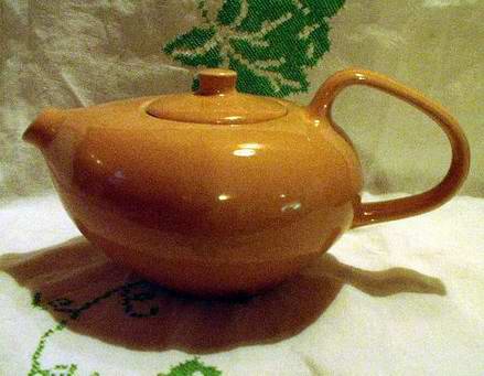 Russell Wright by Oneida Tea Pot