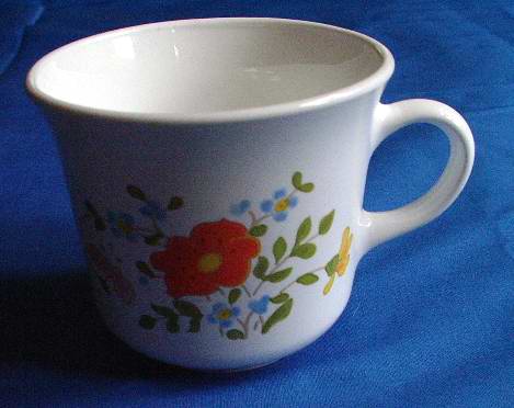 Corningware Wildflower 16 Cups
