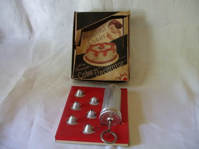 Vintage Aluminum Cake Decorator