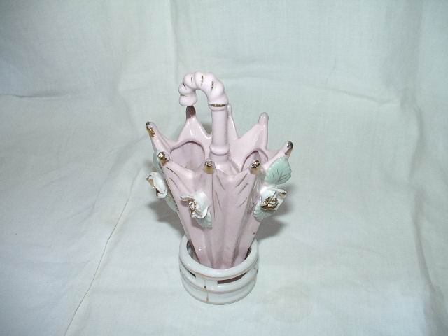 Pink Vase With Roses And Gold Trim Made In Japan