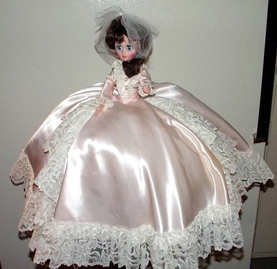 Boutique Doll Corp. USA 18