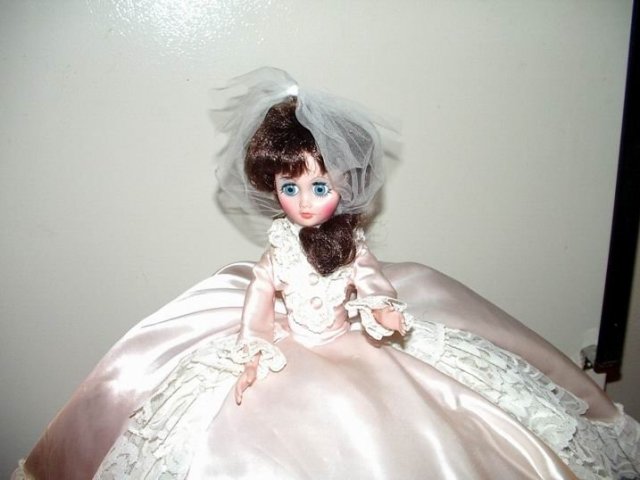 Boutique Doll Corp. USA 18