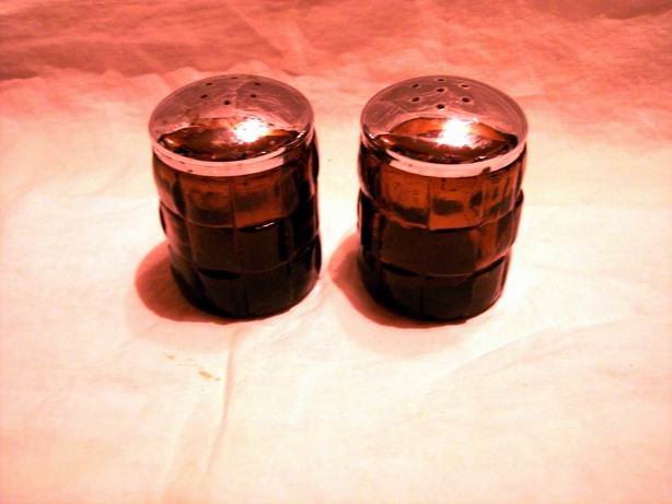 Brown Glass Salt and Pepper Basket Weave Design