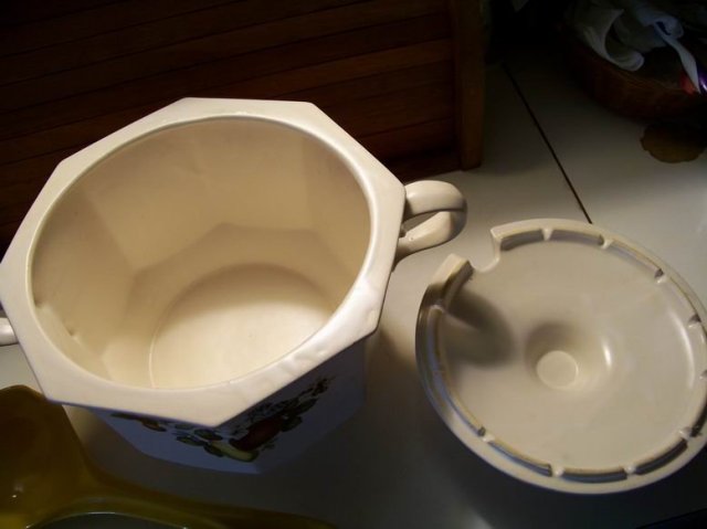 McCoy Soup Tureen and Ladle Fruit Design