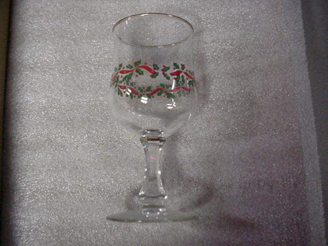 Libbey Christmas Glasses 12 Pieces