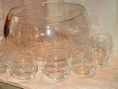 Libbey Punch Set Etched Leaves Design