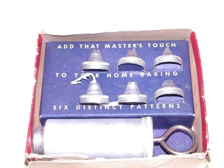 Vintage Cake Decorator Set Made in USA