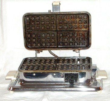 Manning Bowman Waffle Iron Griddle and Broiler