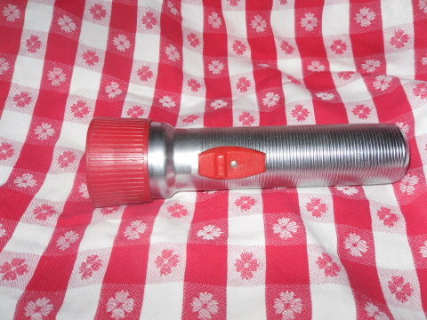 Vintage Metal Ray O Vac Magnetic Flash Light