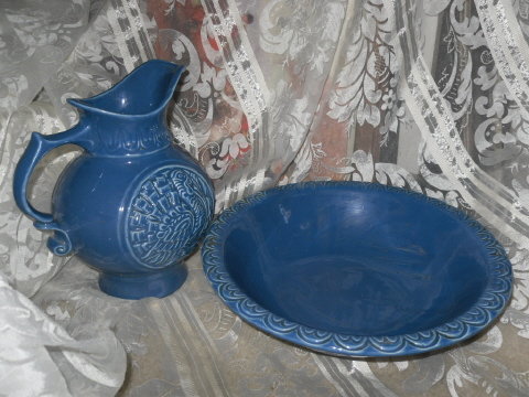 Vintage McCoy Bowl & Pitcher Set