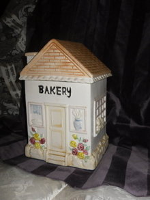 Bakery House Cookie Jar