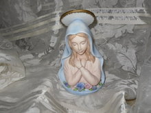 Lefton Porcelain Madonna Figurine