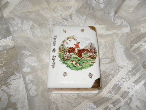 Vintage Limoges Trinket Box