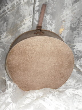 Vintage RETRO MOD Round Vinyl Carry Case