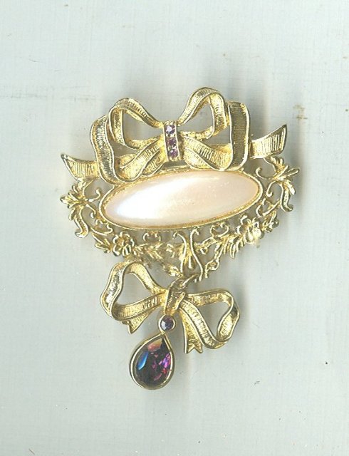 Vintage Avon Bow Pin / Brooch