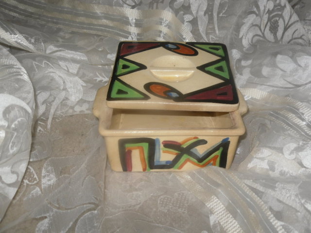 Vintage Abstract Design Pottery Box
